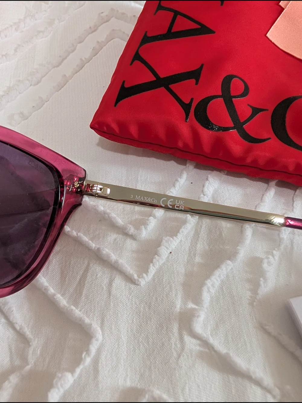 MAX&Co. 5471B Cat Eye Pink Frame Gray Tinted Lenses UV400 Sunglasses